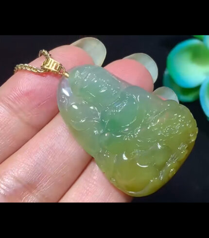 18k Yellow Jade Wenshu Bodhisattva Pendant (Earth and Wood)